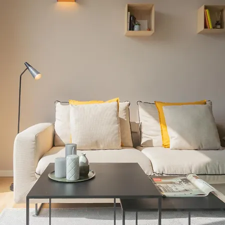 Residenza Maxim With Pool By Rent Apartment *
