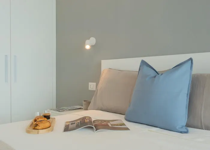 Residenza Maxim With Pool By Rent