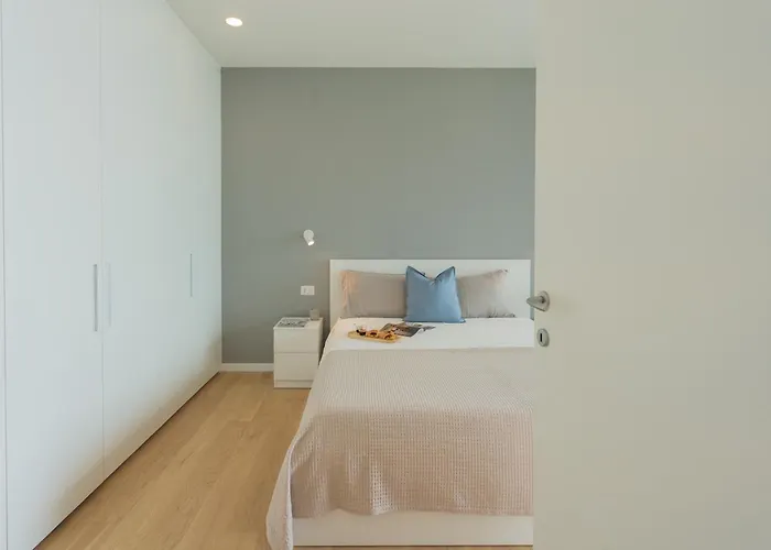 Residenza Maxim With Pool By Rent Nesso