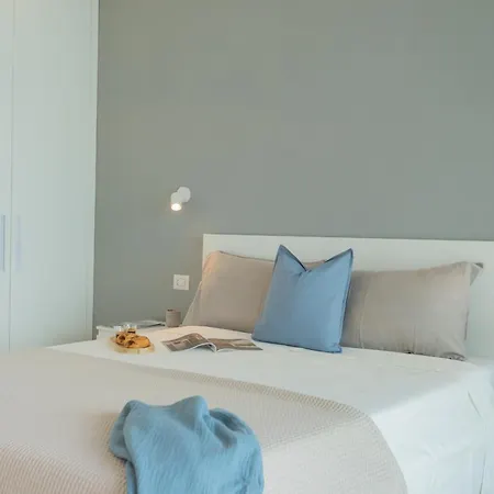 Residenza Maxim With Pool By Rent Apartamento