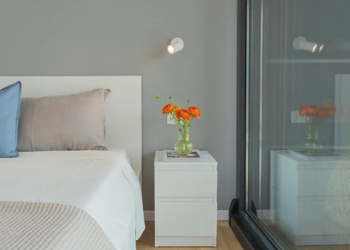 Apartment Residenza Maxim With Pool By Rent Nesso